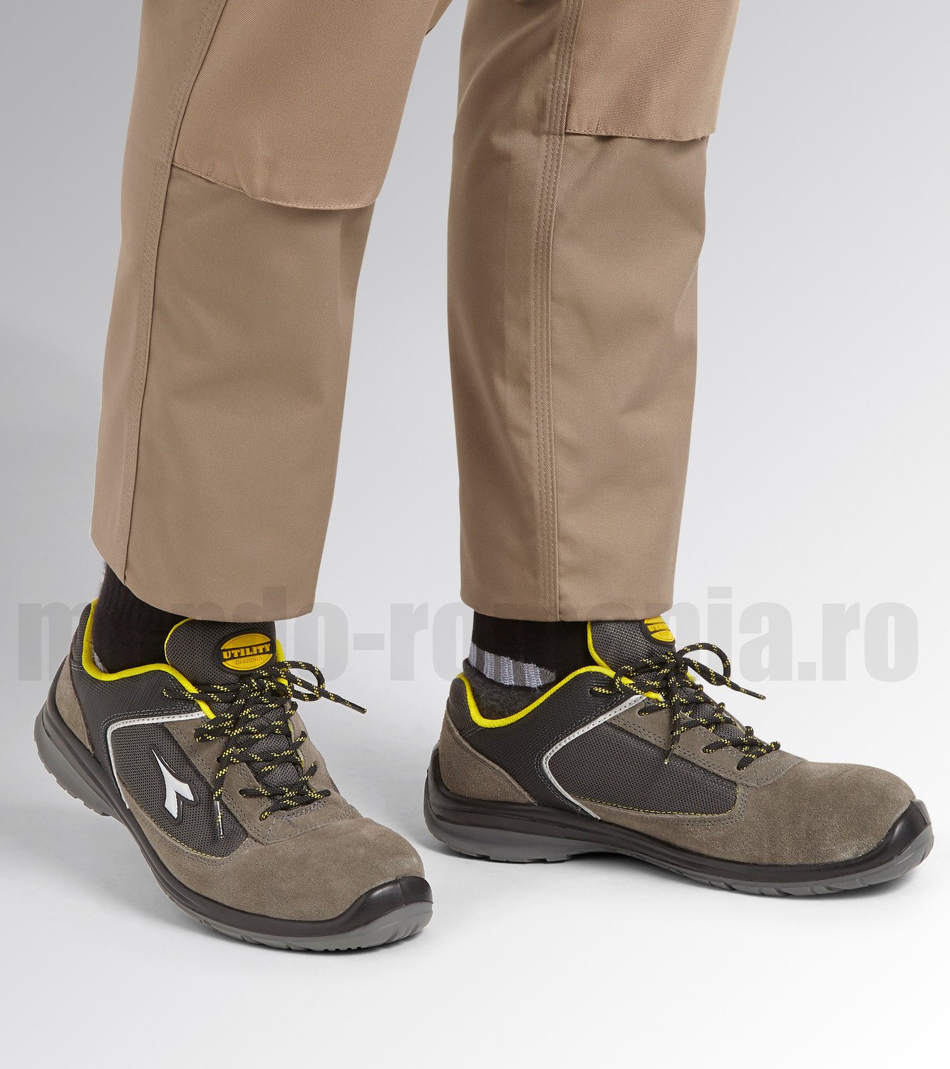 Pantofi protectie DIADORA D-BLITZ S1P SRC Gri